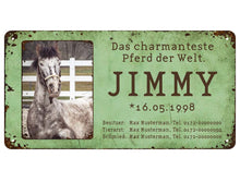 Laden Sie das Bild in den Galerie-Viewer, Boxenschild / Stalltafel mit Foto vom eigenen Pferd 280 x 144 mm
