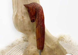 Handgeschnitzter Hufkratzer aus Hartholz - No. 8 Unikat