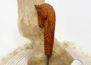 Handgeschnitzter Hufkratzer aus Hartholz - No. 10  Unikat