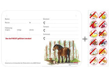 Laden Sie das Bild in den Galerie-Viewer, Boxenschild / Stalltafel mit Aufklebern für Fütterungsverbote Noriker Waldmotiv